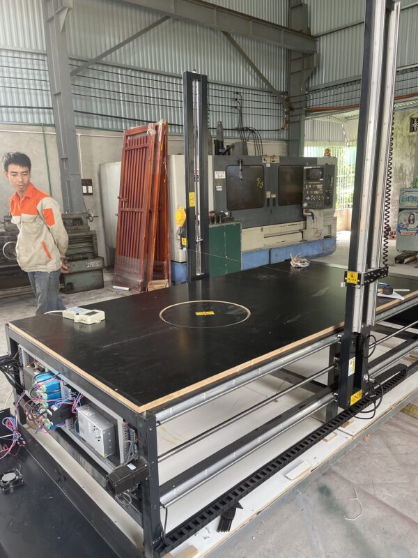 Máy cắt xốp CNC - Image 2